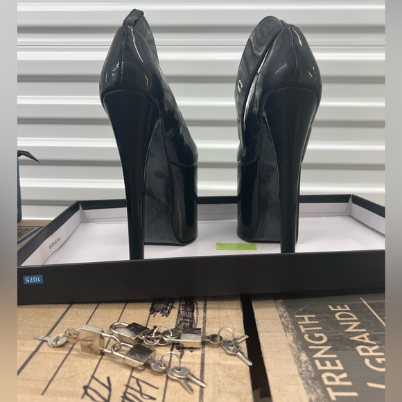 Pleaser Devious Tramp Platform Heels Size 8 - Picture 7 of 9